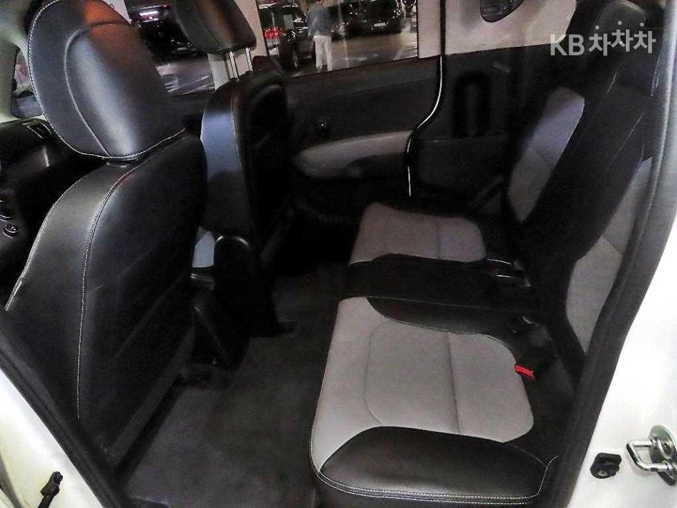 2019 - kia ray