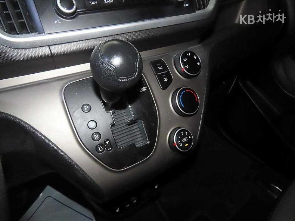 2019 - kia ray