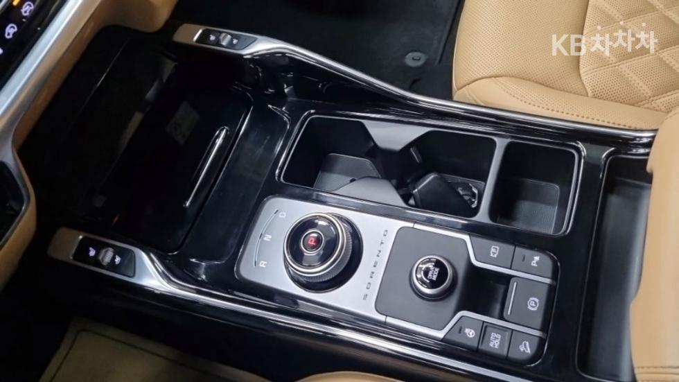 2022 - kia sorento