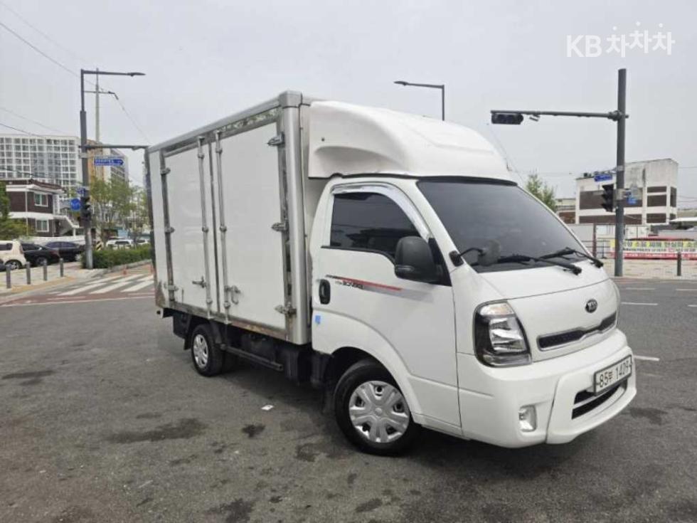 2021 - kia bongo iii