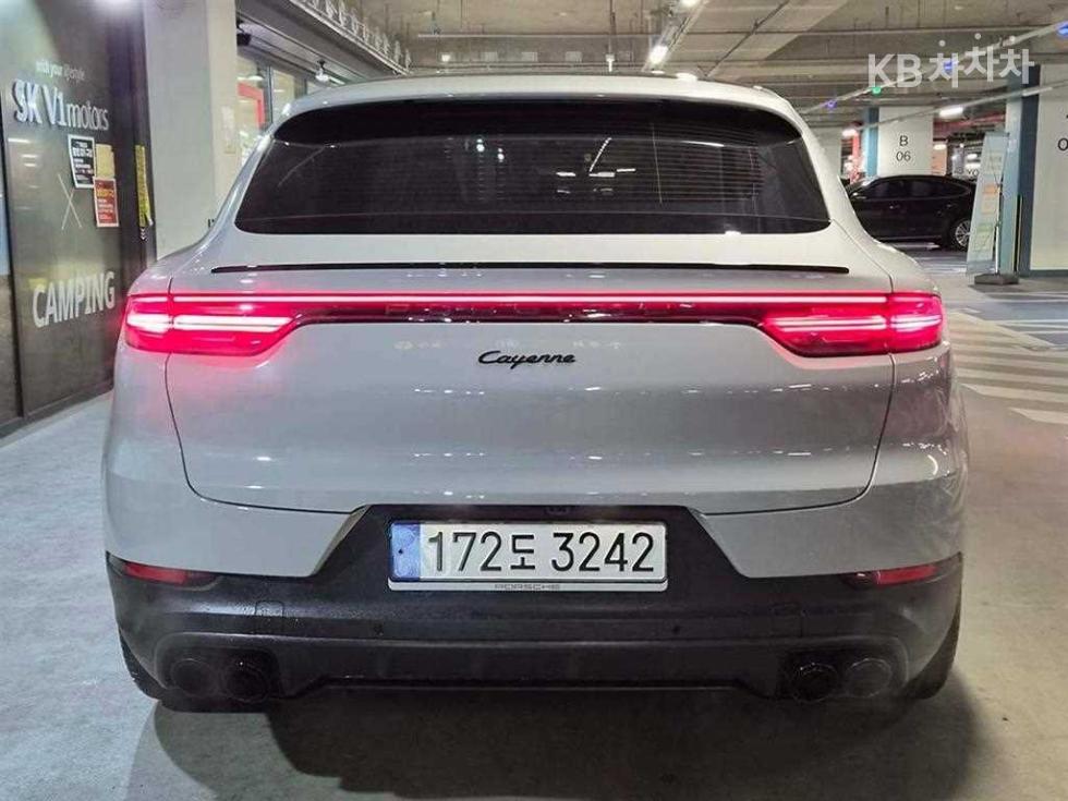 2022 Porsche (9Y0) photo