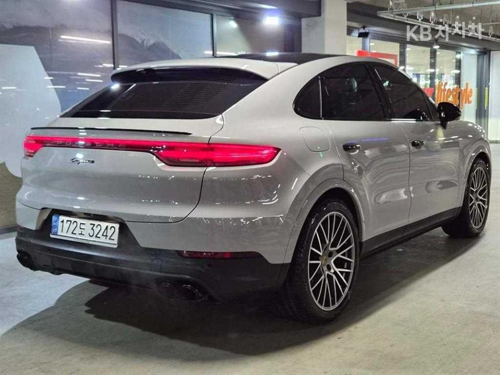 Porsche Cayenne — miniaturë 4