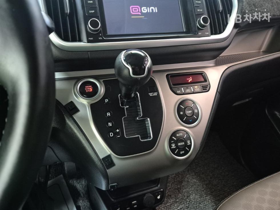 2019 - kia ray