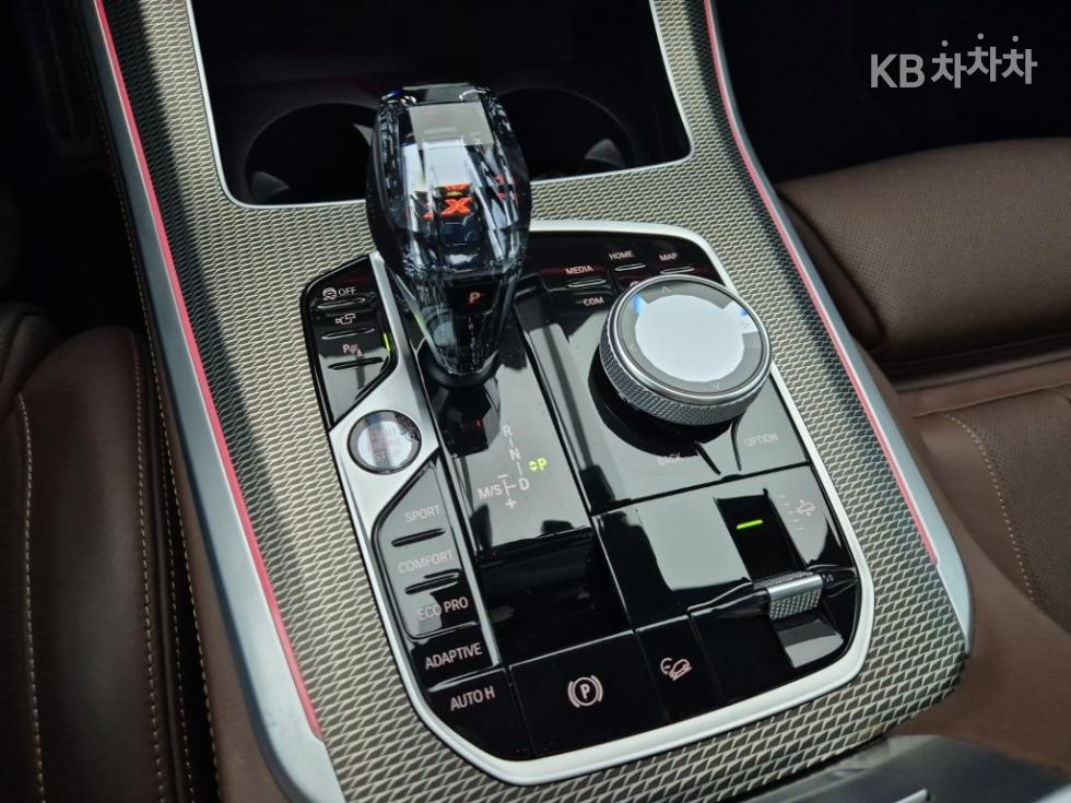 BMW X5 — miniaturë 8