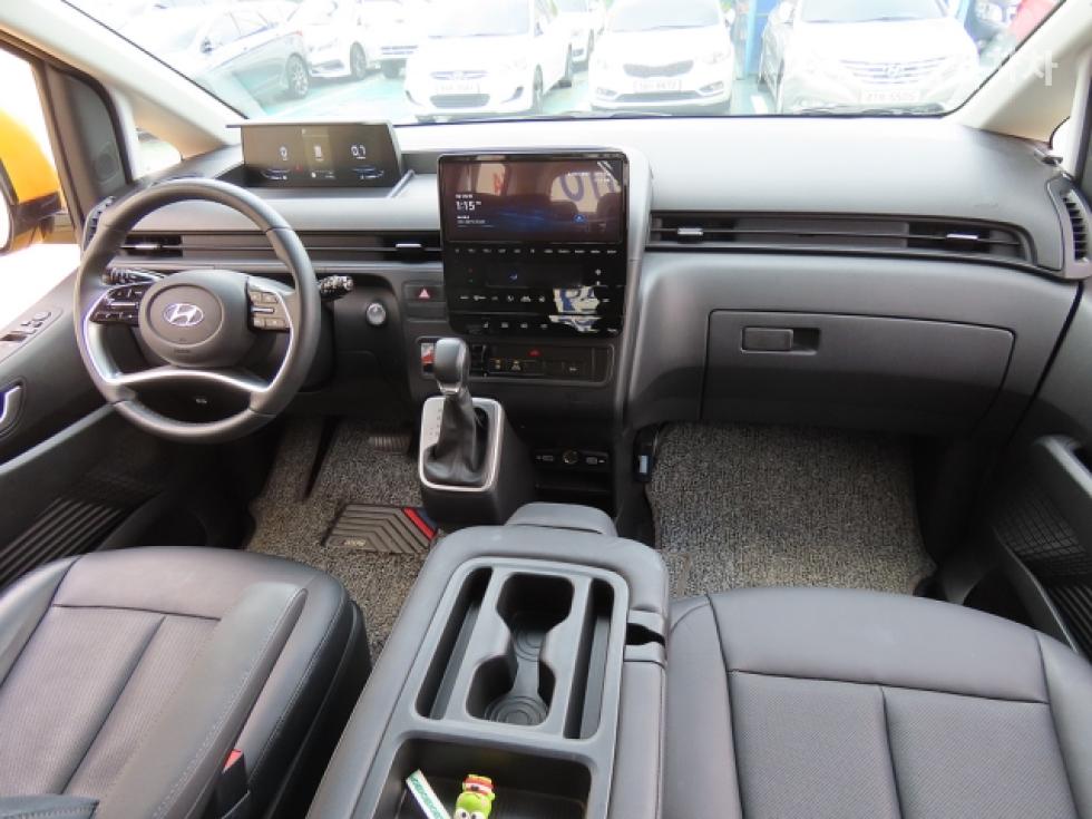 Hyundai Staria — miniaturë 5