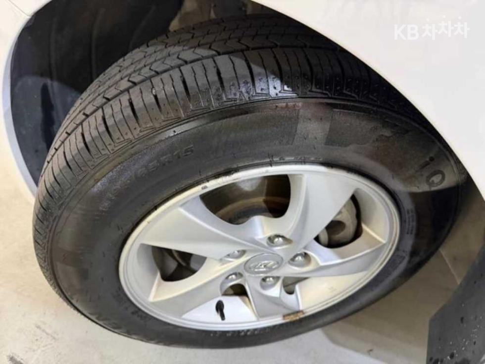 Hyundai Avante — miniaturë 20