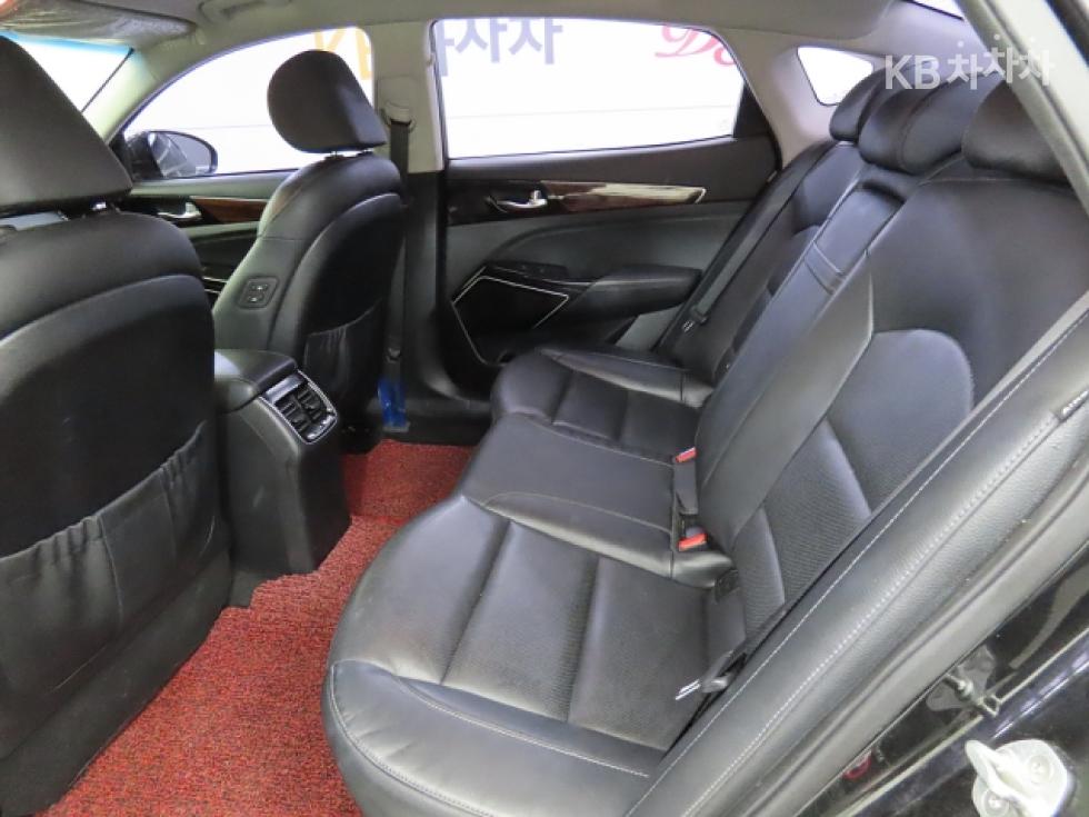 2016 - kia k7