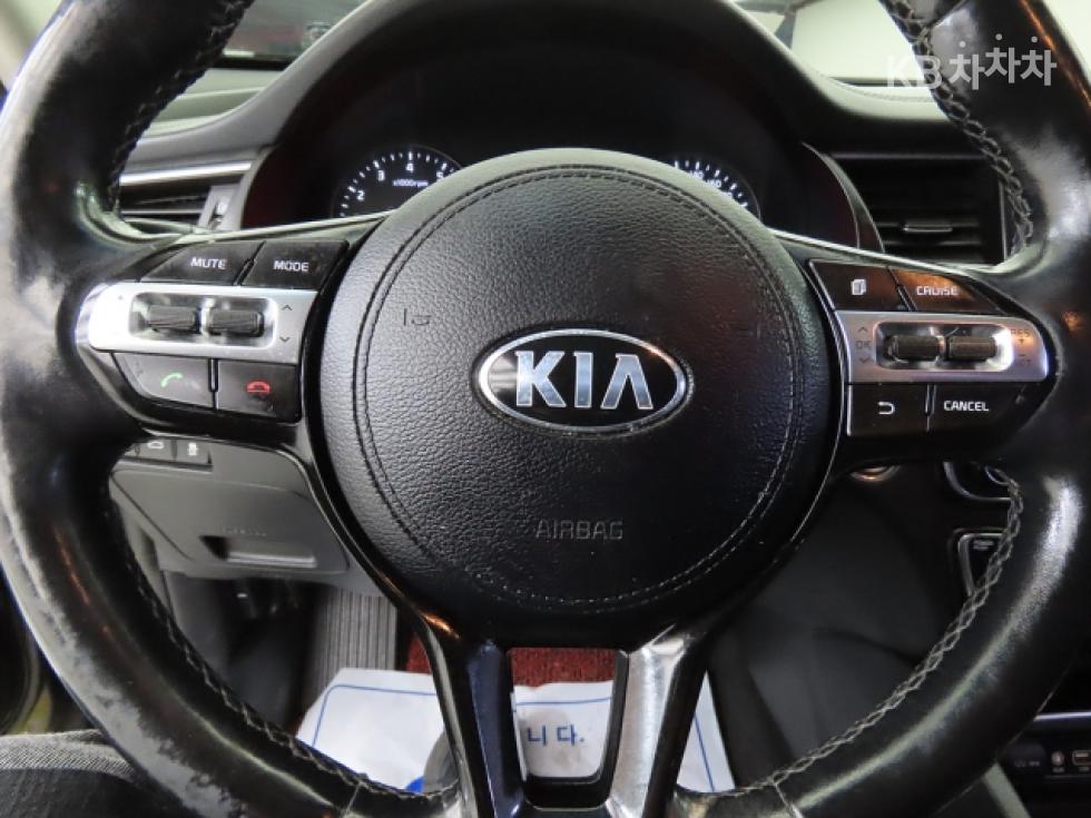2016 - kia k7