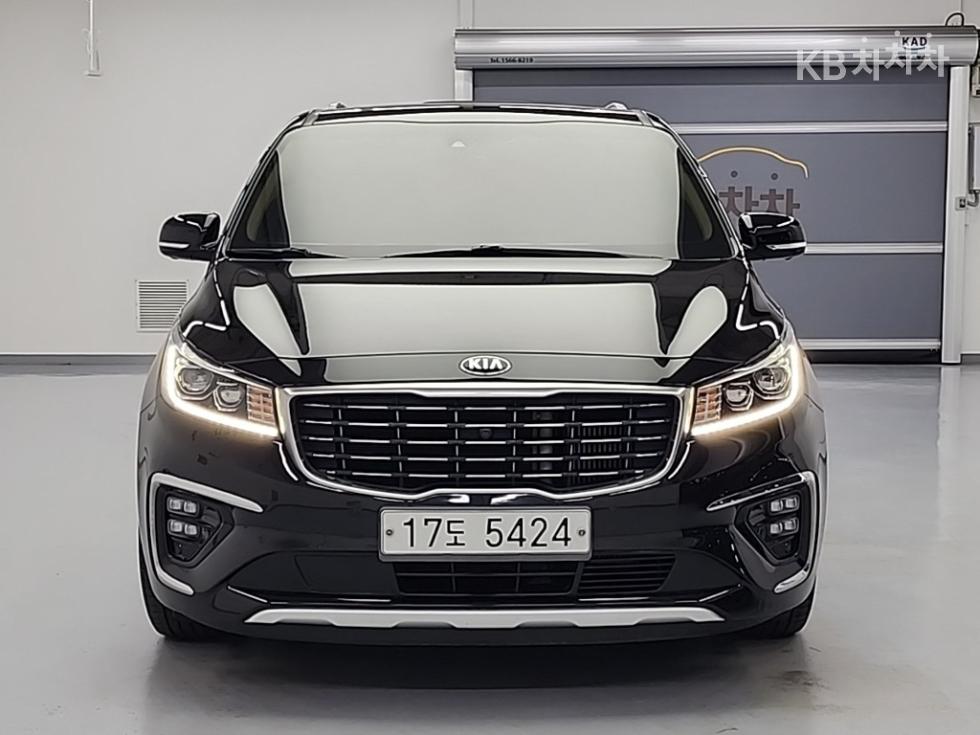 2019 - kia carnival