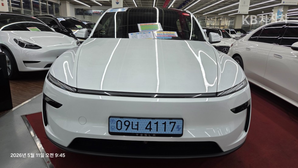 테슬라 Model Y RWD 기본형