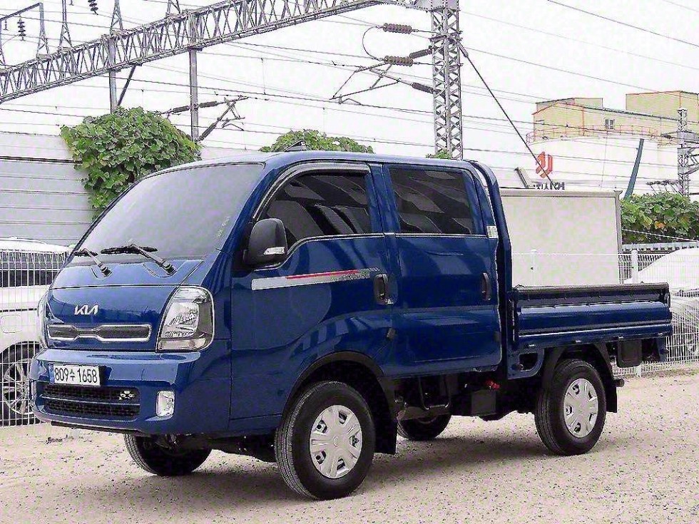 2024 - kia bongo iii