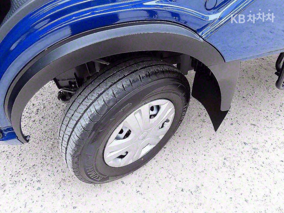 2024 - kia bongo iii