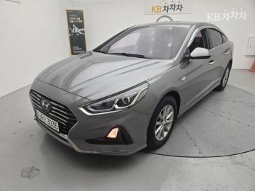Hyundai Sonata 2.0 LPi 렌터카 — foto 1