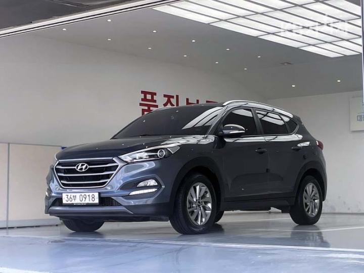 Hyundai Tucson Diesel e-VGT R 2.0 2WD Modern 2