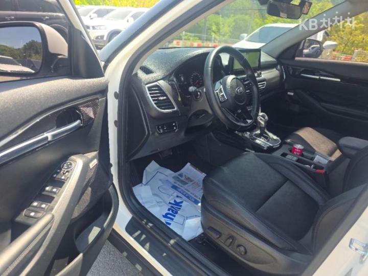 Kia Seltos 1.6 Gasoline Turbo 2WD Signature 2