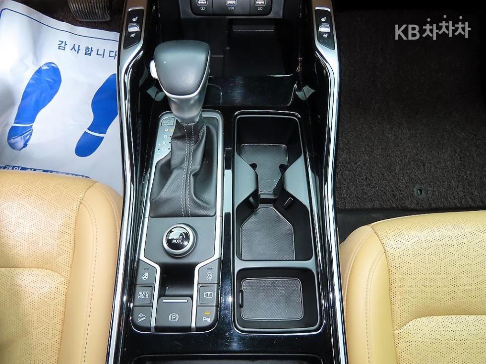 2021 - kia sorento