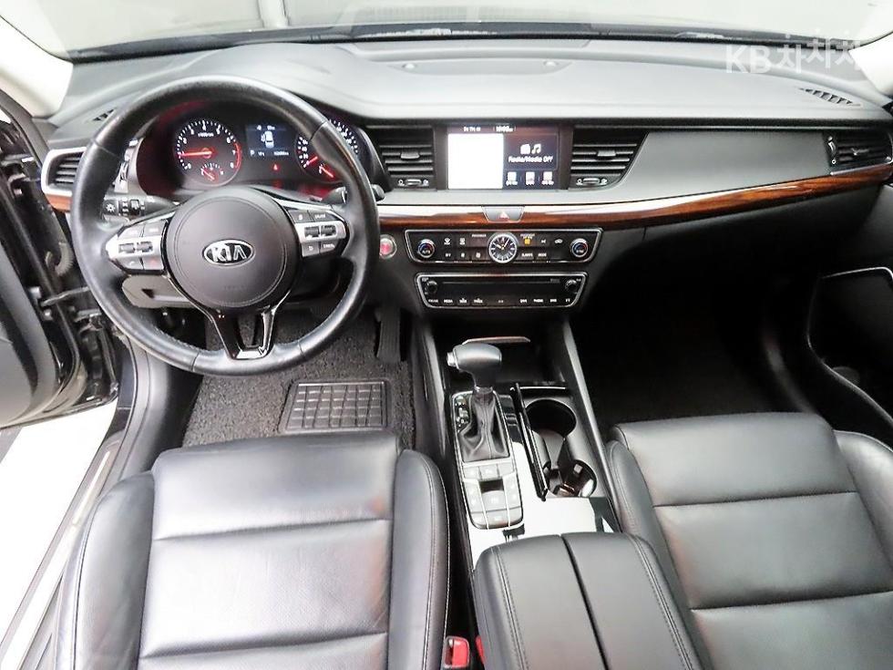 2016 - kia k7