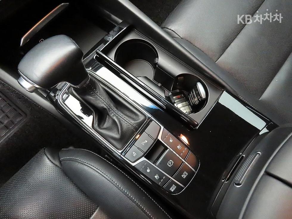 2016 - kia k7
