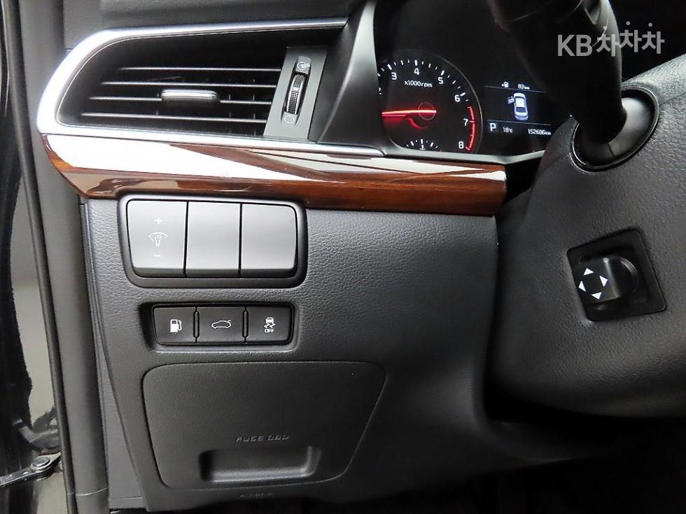 2016 - kia k7