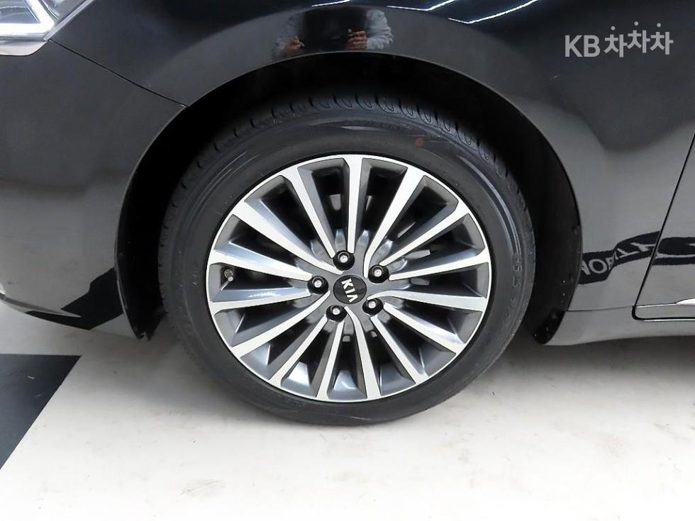 2016 - kia k7