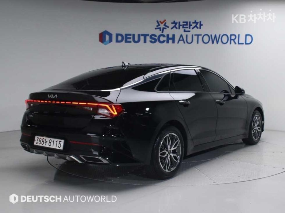 2023 - kia k5