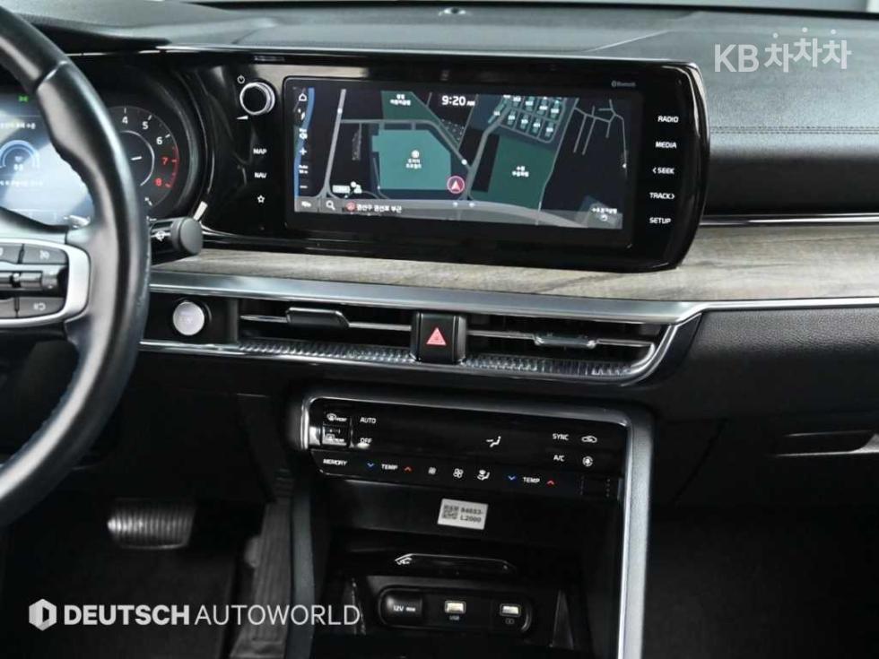2023 - kia k5