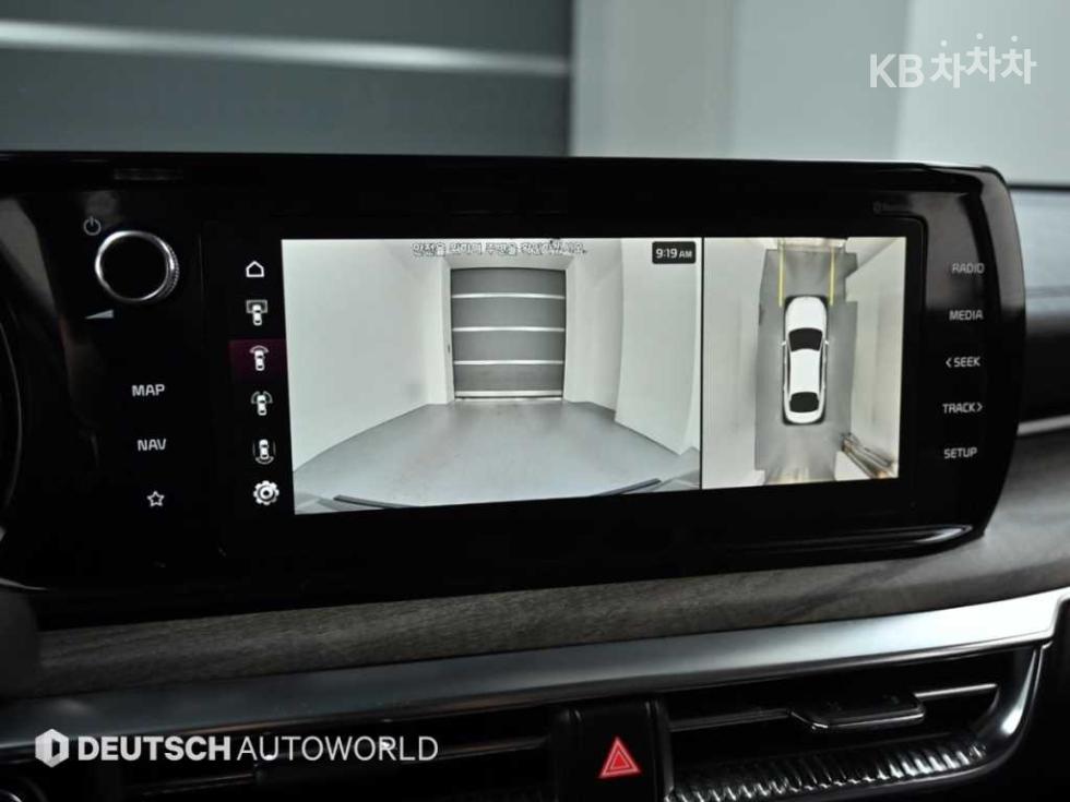2023 - kia k5