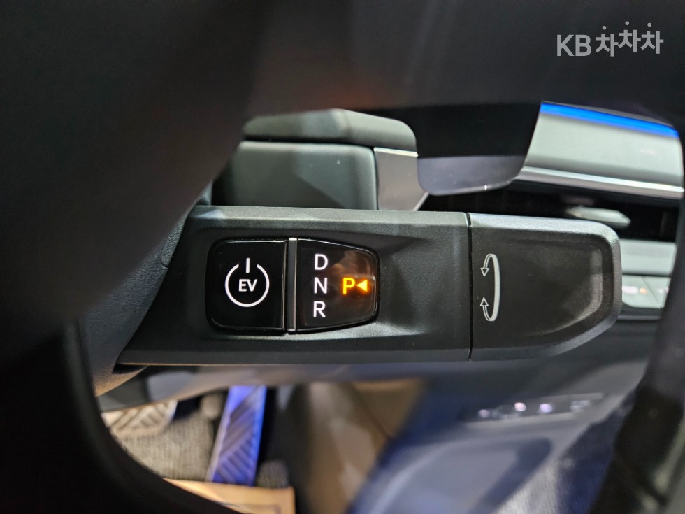 2024 - kia ev9