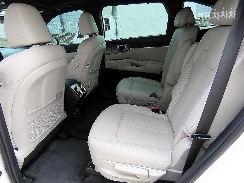 2024 - kia sorento