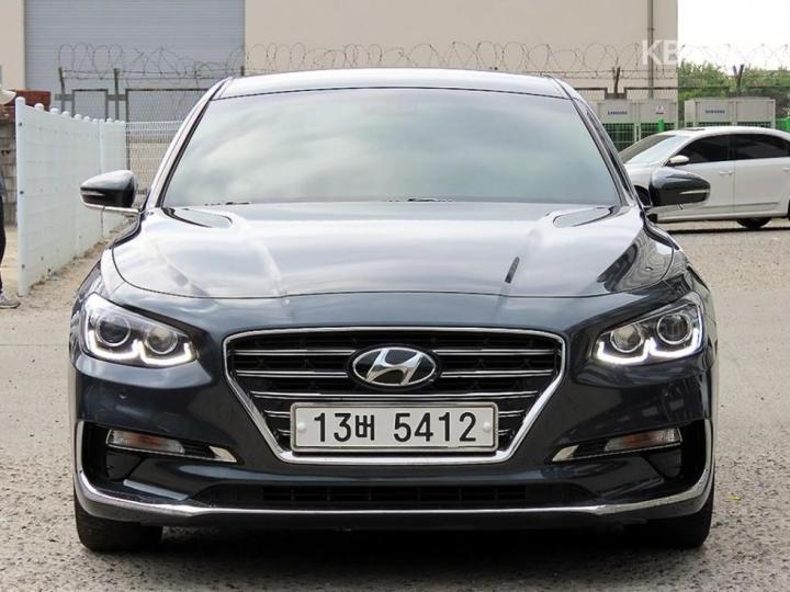 Hyundai Grandeur IG 3.0 LPi Modern Basic Base Type 2