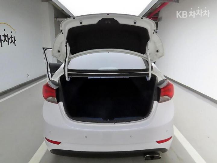 Hyundai Avante 1.6 VGT Modern Base Type 6