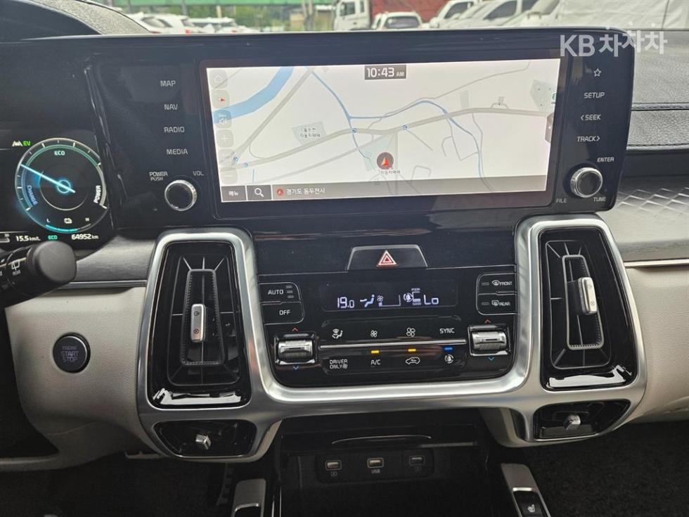 2021 - kia sorento
