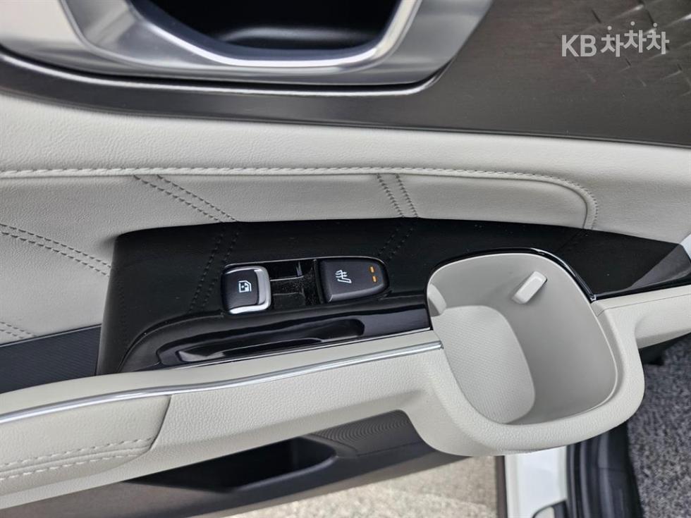 2021 - kia sorento