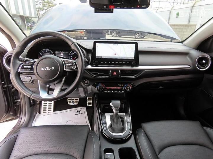Kia K3 BD 1.6 Gasoline Prestige 8