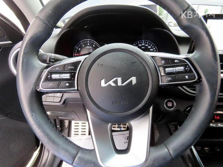 Kia K3 BD 1.6 Gasoline Prestige 9