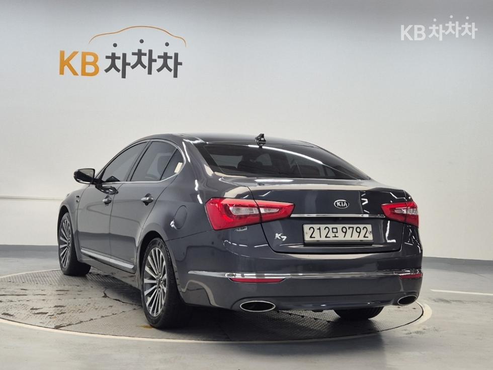 2014 - kia k7