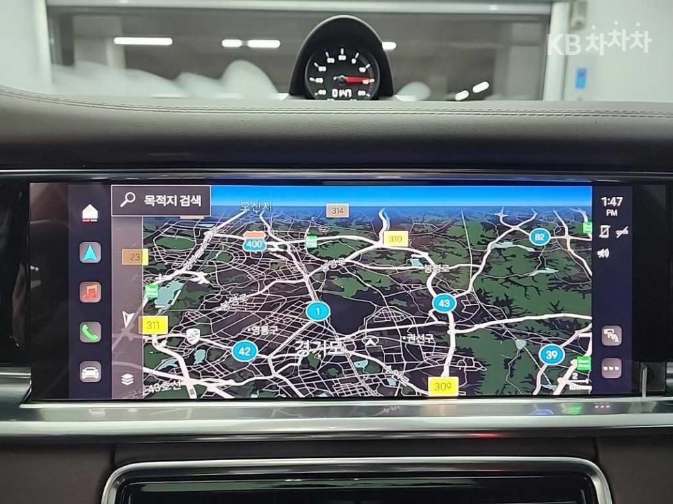 Porsche Panamera — miniaturë 15