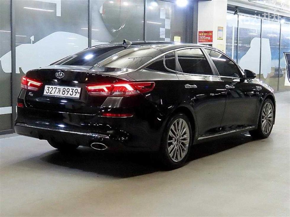 2019 - kia k5