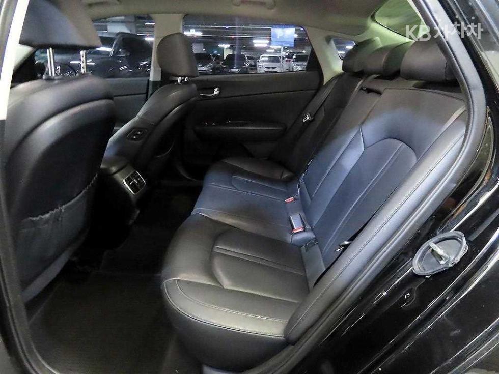2019 - kia k5
