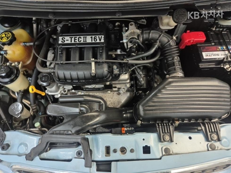 Chevrolet Spark — miniaturë 5