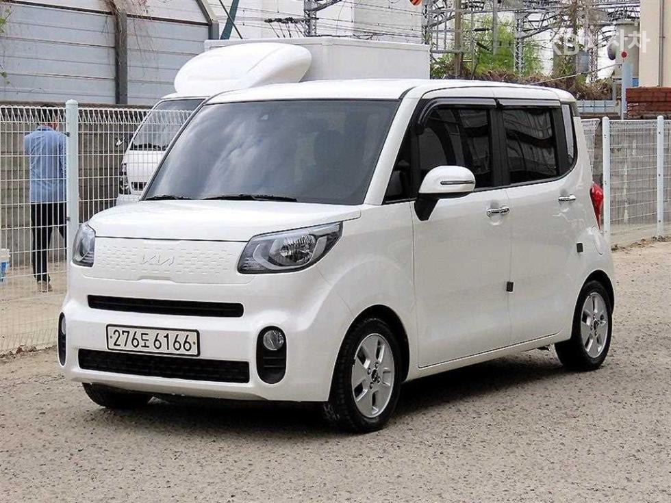2022 - kia ray