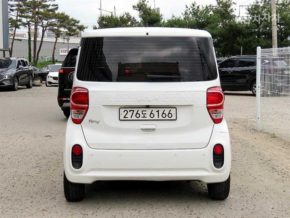 2022 - kia ray