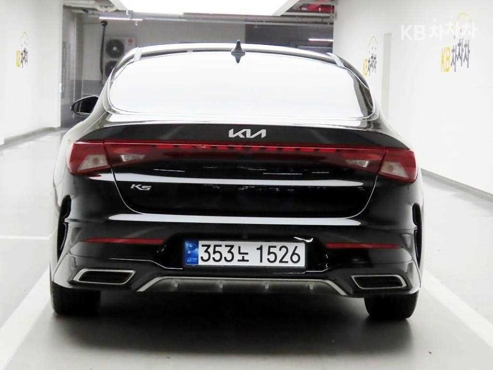2022 - kia k5