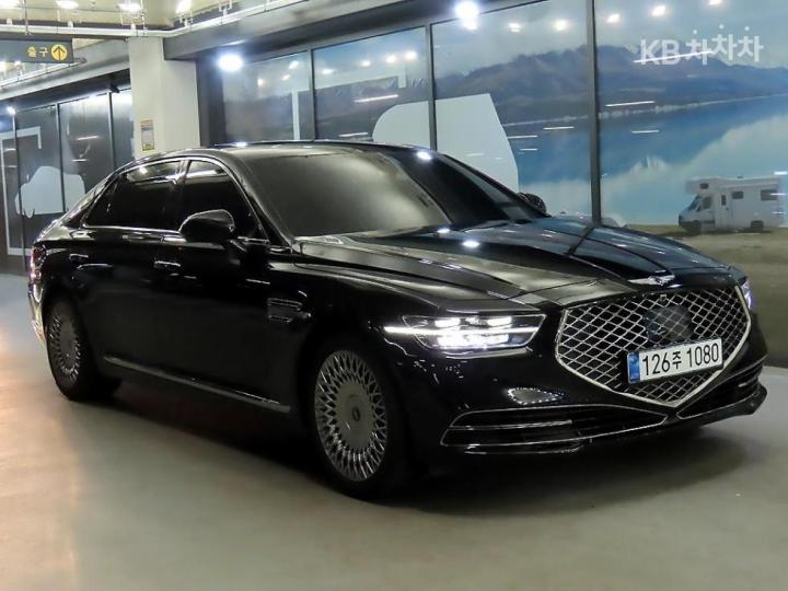 Genesis G90 3.8 GDi AWD Luxury