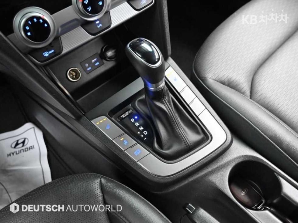 Hyundai Avante — miniaturë 9