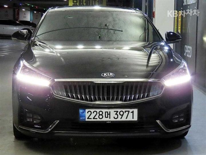 Kia K7 3.0 LPi Prestige 3