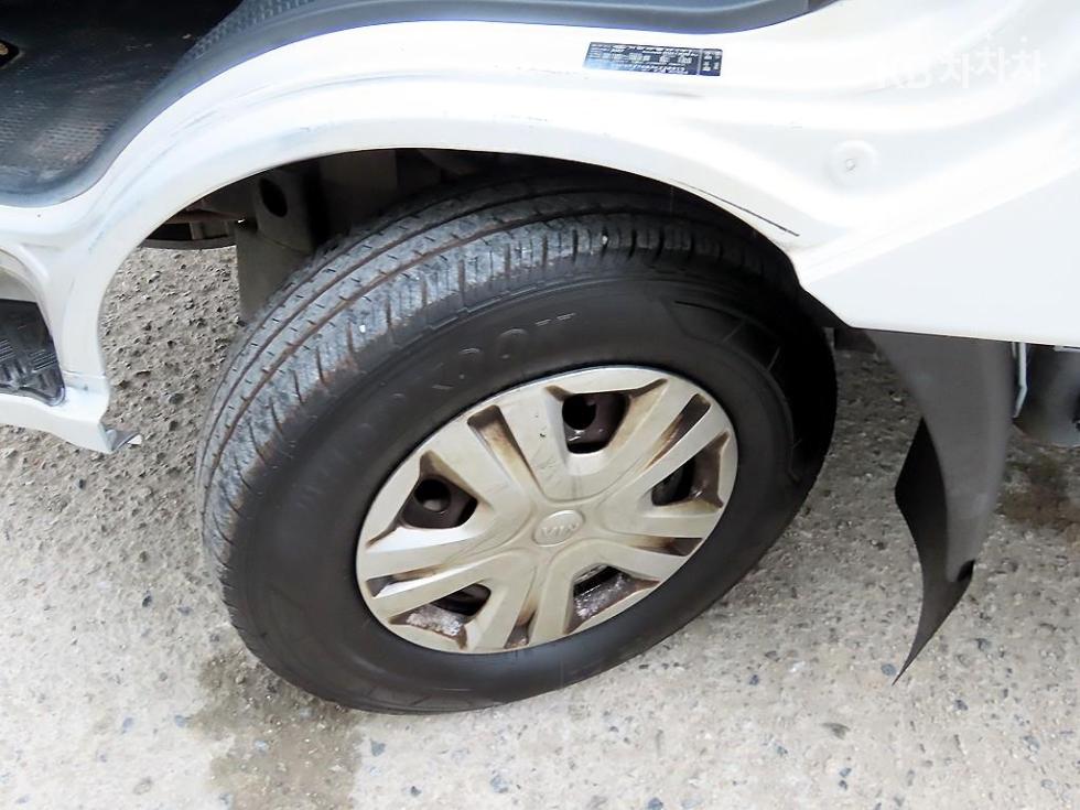2018 - kia bongo iii