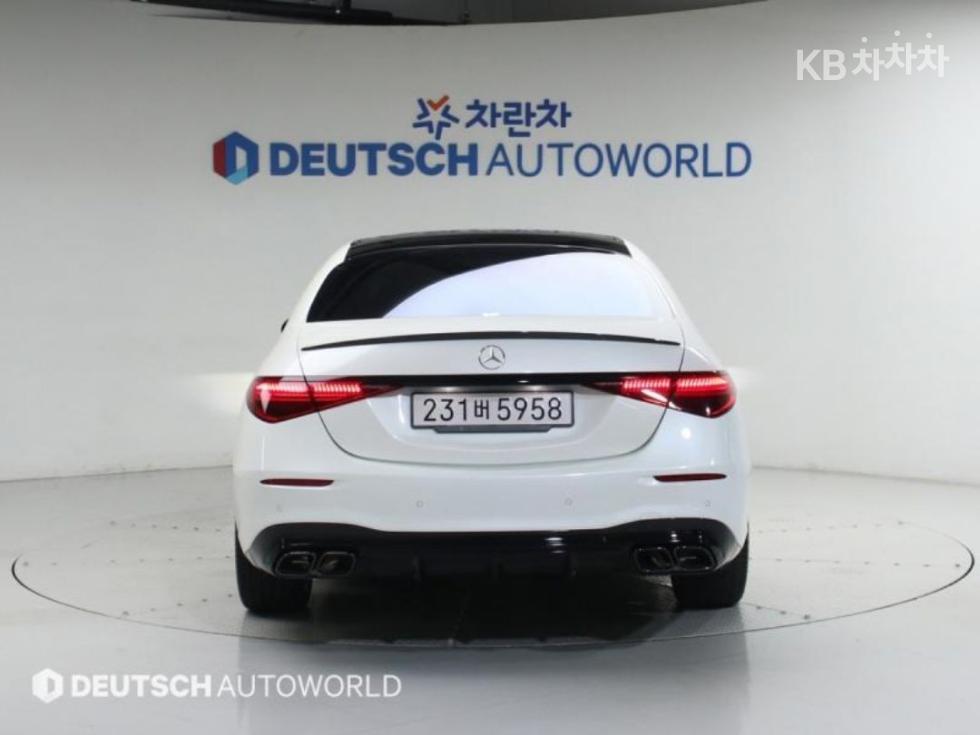Mercedes-Benz S-klasse — miniaturë 4
