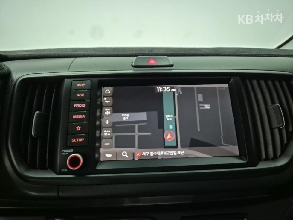 2023 - kia kia