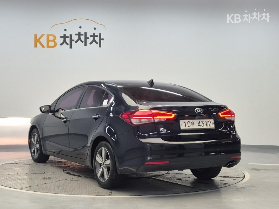 2018 - kia k3